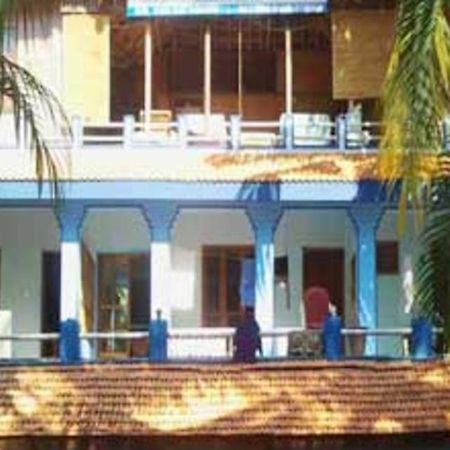 Blue Marine Beach Resort Varkala Extérieur photo